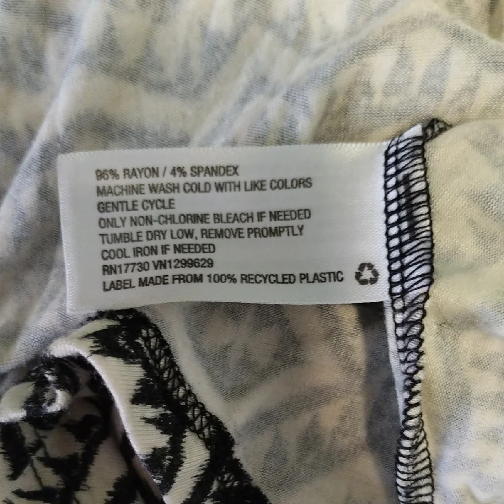 Xhilaration Black and White Geometric Mini Dress - Picture 7 of 10